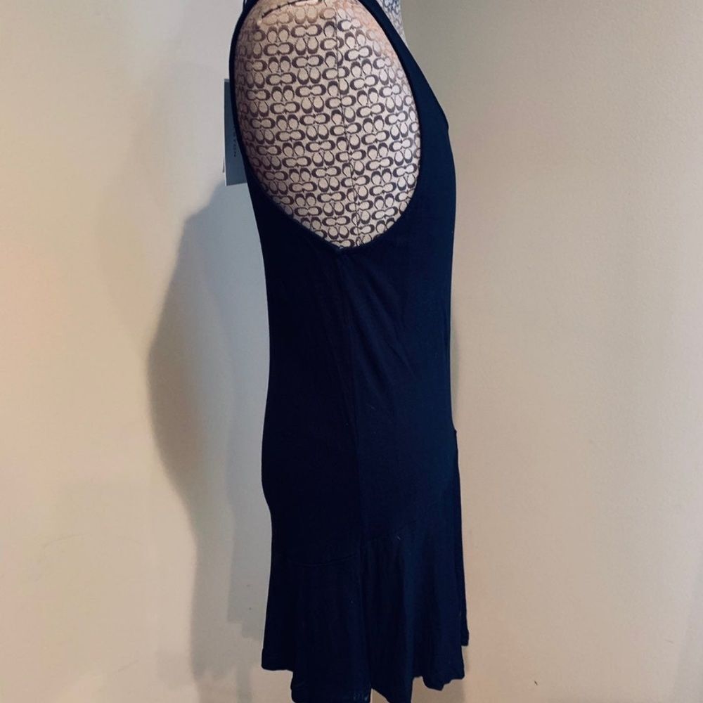 Halston Top Size Medium NWT - Picture 2 of 9